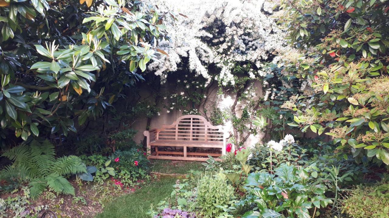 Villa Bon Accueil Neuilly-Plaisance Exterior foto